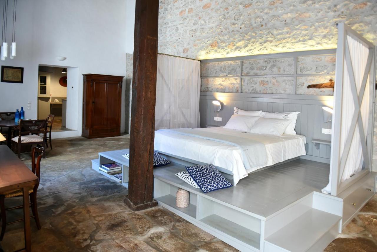 Keresbino Hydra Manor House Villa ภายนอก รูปภาพ